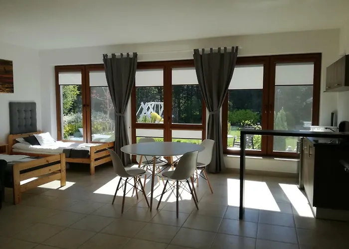 Rum i privatbostad Bialy Dom Białogóra