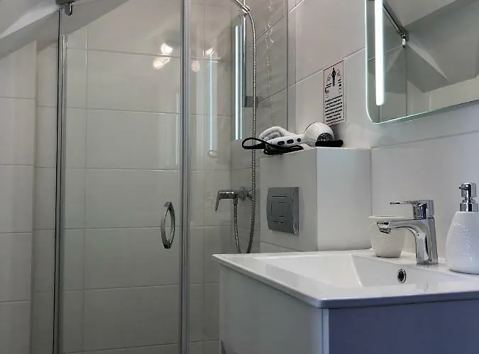 Bialy Dom Białogóra