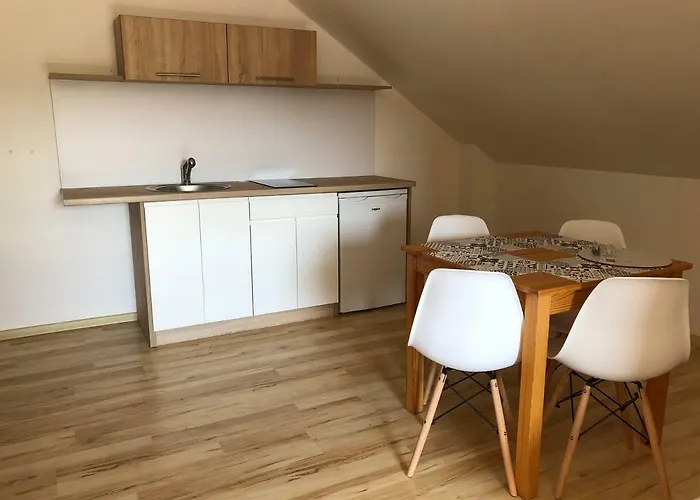 Rum i privatbostad Bialy Dom *